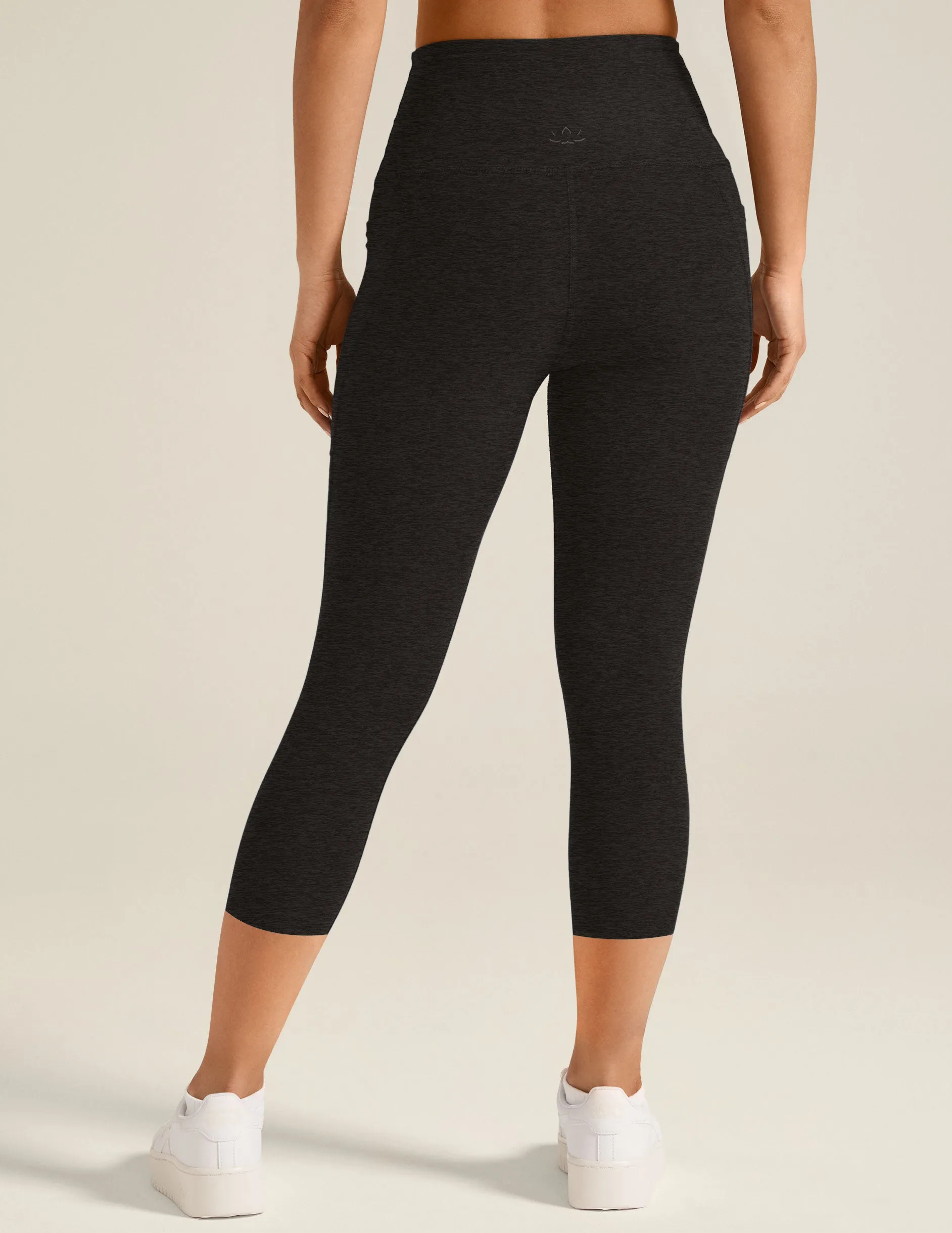 Spacedye Out Of Pocket High Waisted Capri Legging