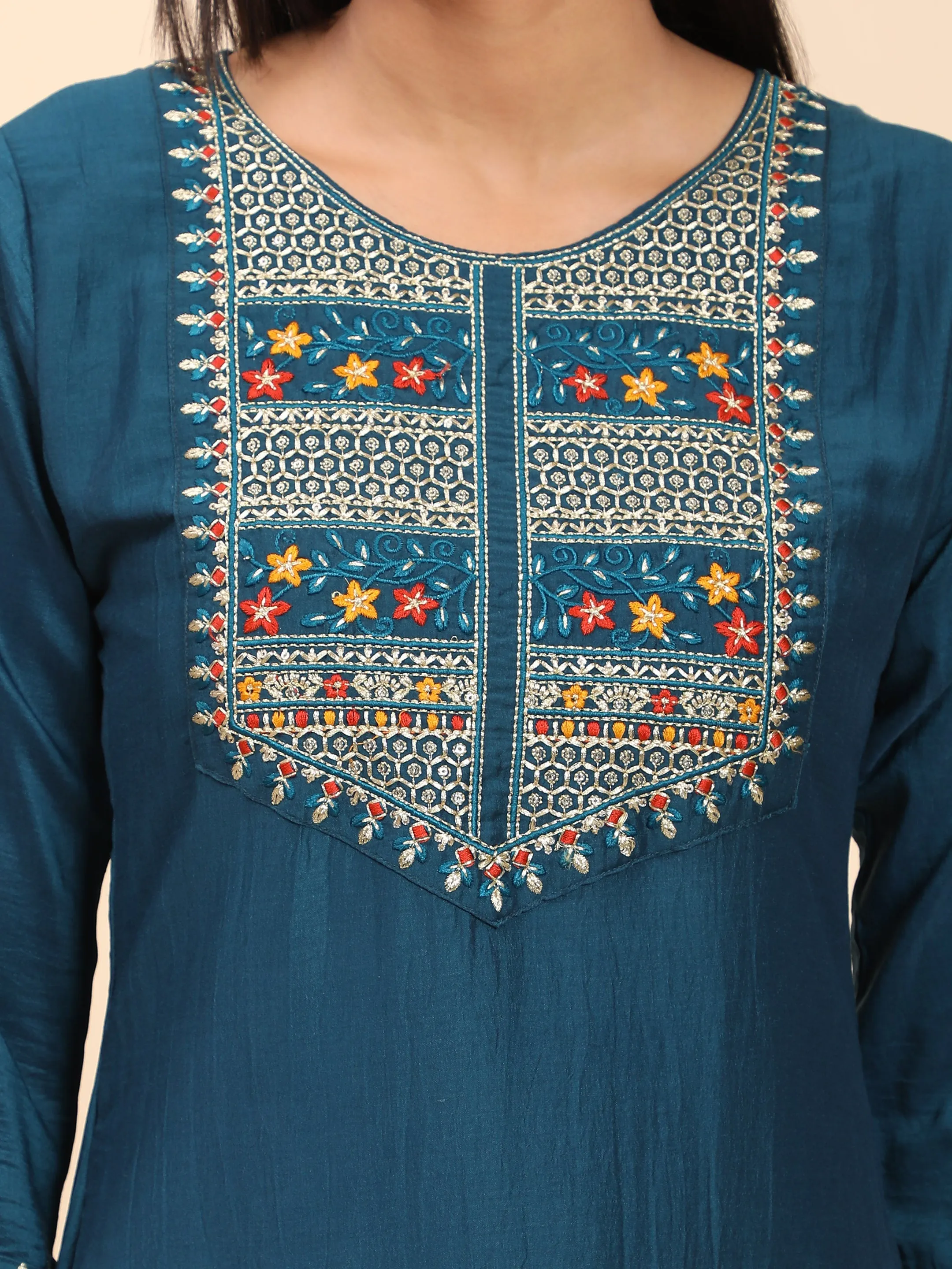 Women'S Embroidered Straight Chinon Blue Stitched Kurta Pant With Dupatta